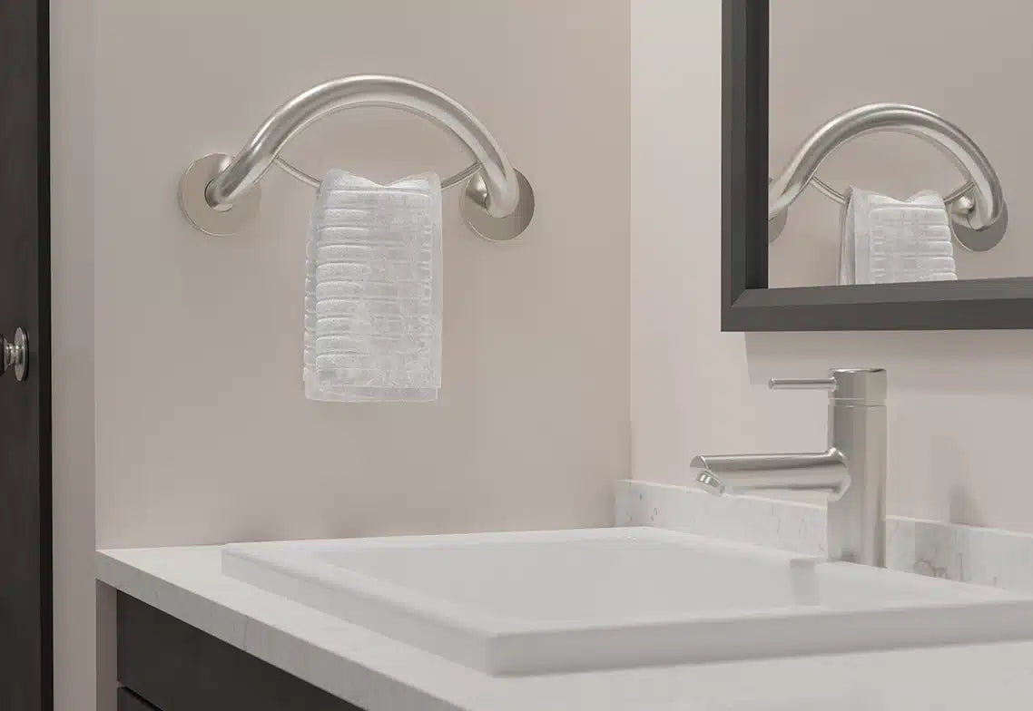 Healthcraft PLUS Towel Ring + Grab Bar